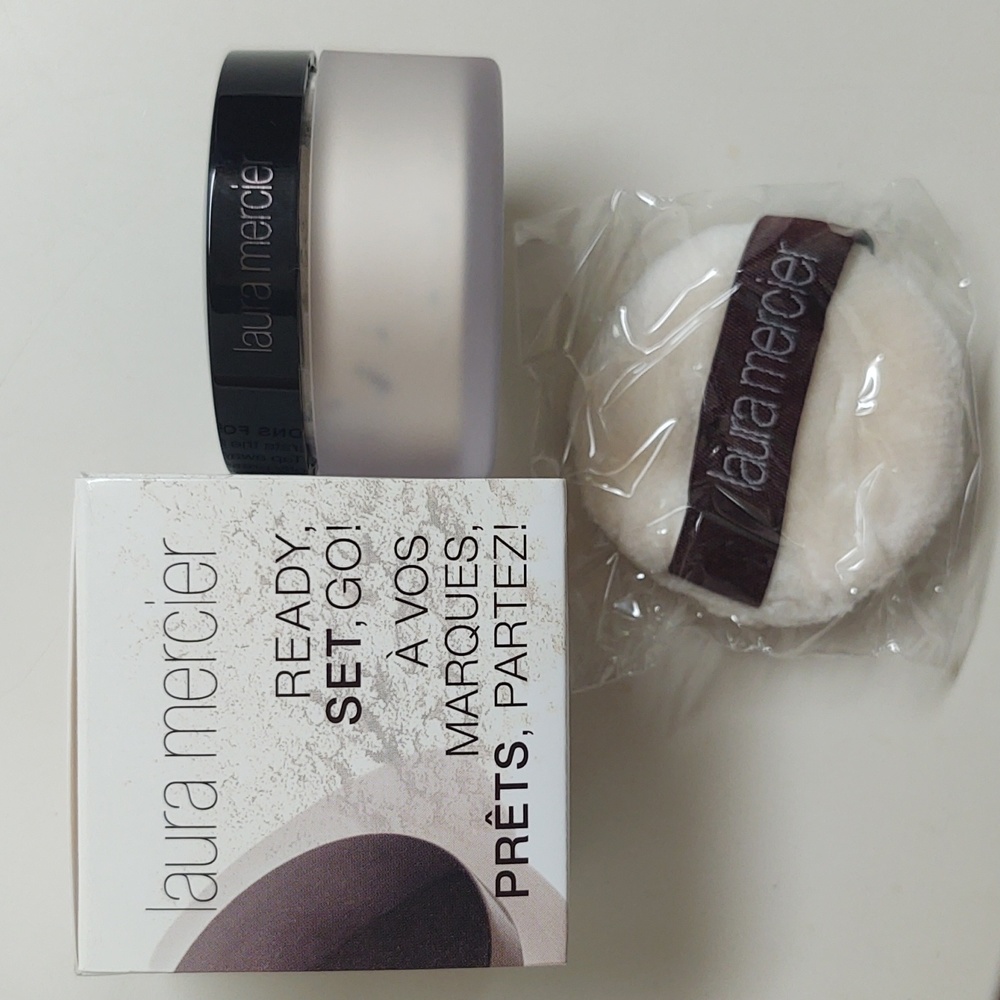 Laura Mercier translucent setting powder